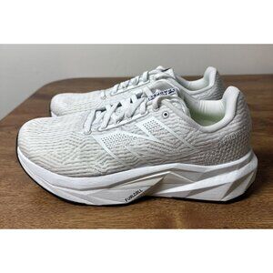 New Balance FuelCell Propel v5 Running Sneakers Women's White Low Top Size 8.5 D